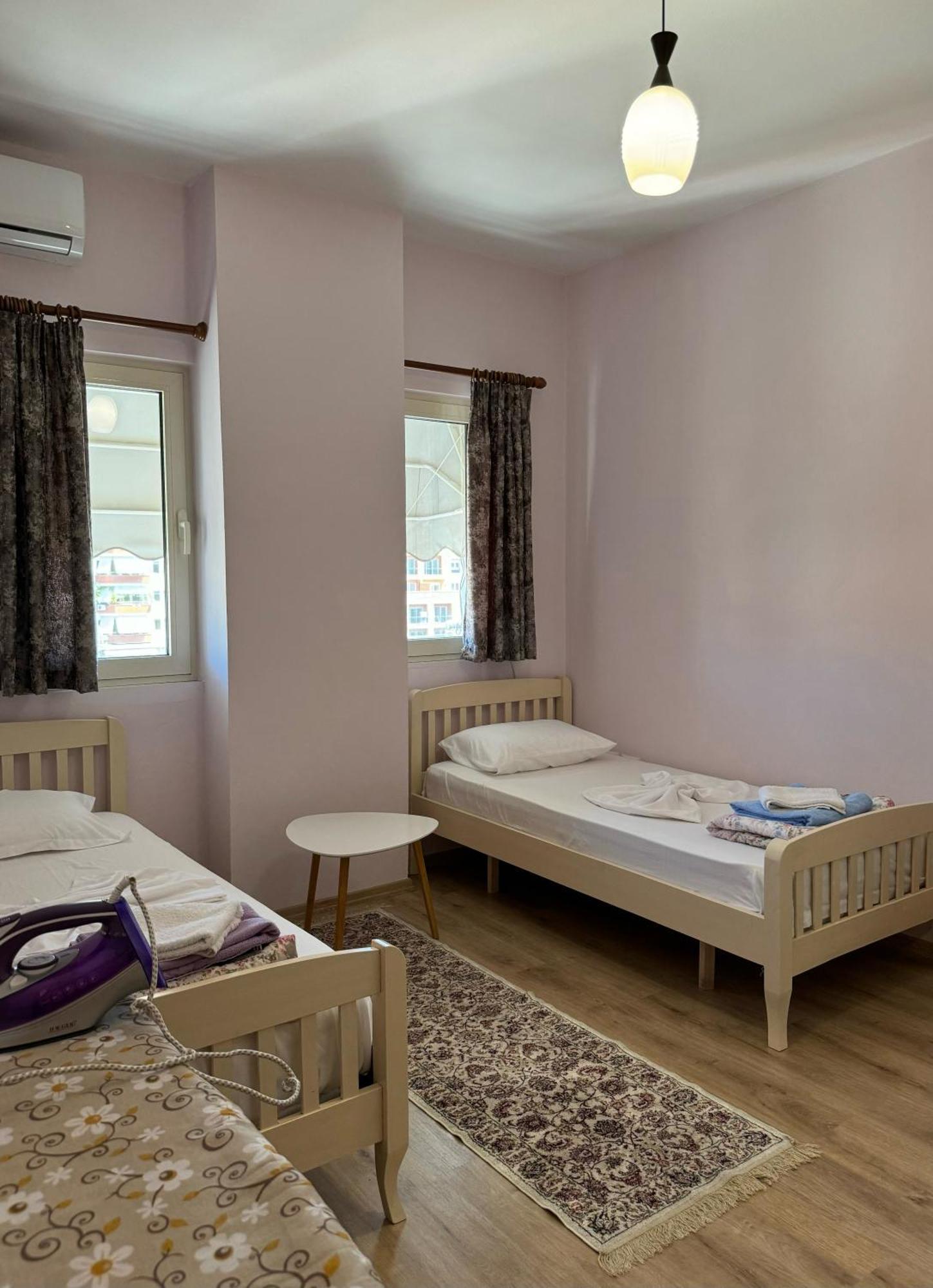 Era'S Apartment Tiranë Eksteriør bilde